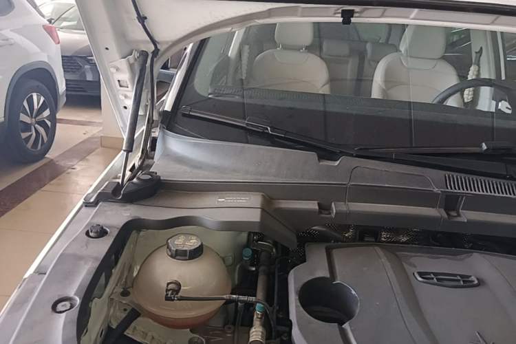 Used Geely Auto icon 2023 1.5TD Star Player Engine Bay Right