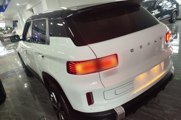 Used Geely Auto icon 2023 1.5TD Chocolate Smoothie Edition Exterior 2