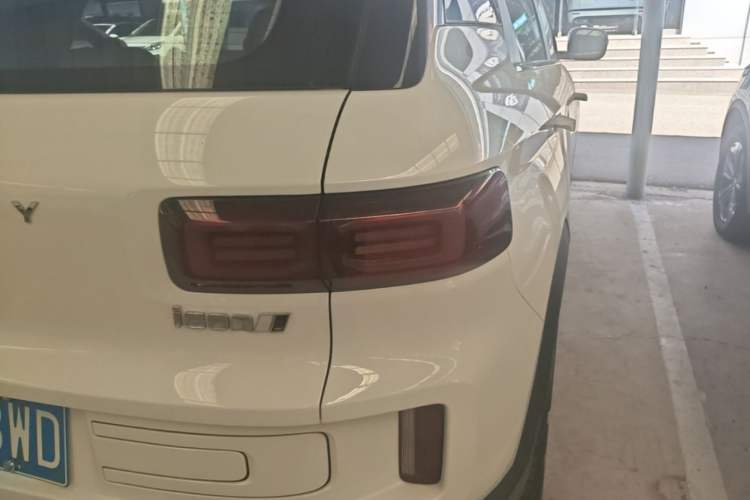 Used Geely Auto icon 2023 1.5TD Chocolate Smoothie Edition Exterior 3