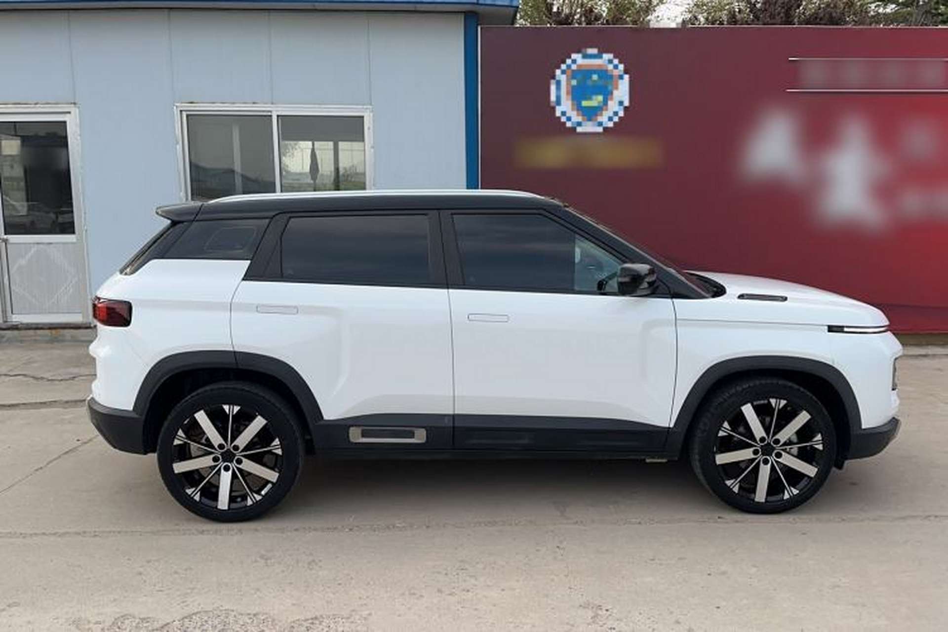 Used Geely Auto icon 2023 1.5TD Chocolate Smoothie Edition Exterior 5