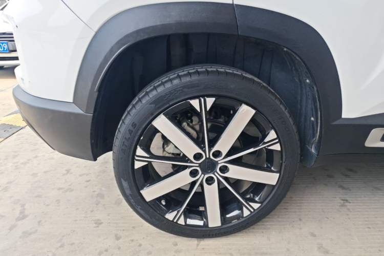Used Geely Auto icon 2023 1.5TD Chocolate Smoothie Edition Exterior 5