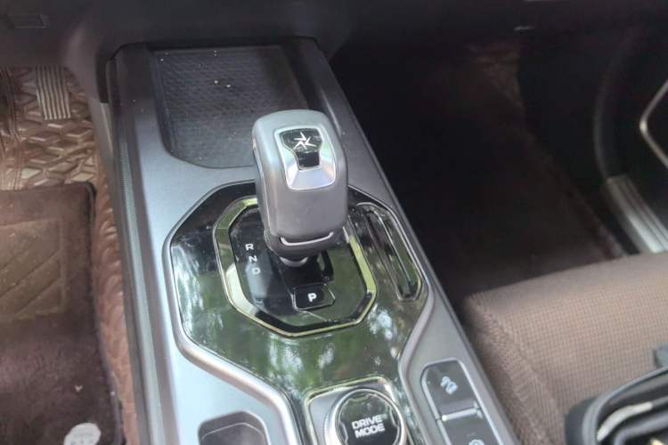 Used Geely Auto icon 2023 1.5TD Chocolate Smoothie Edition Gear Lever