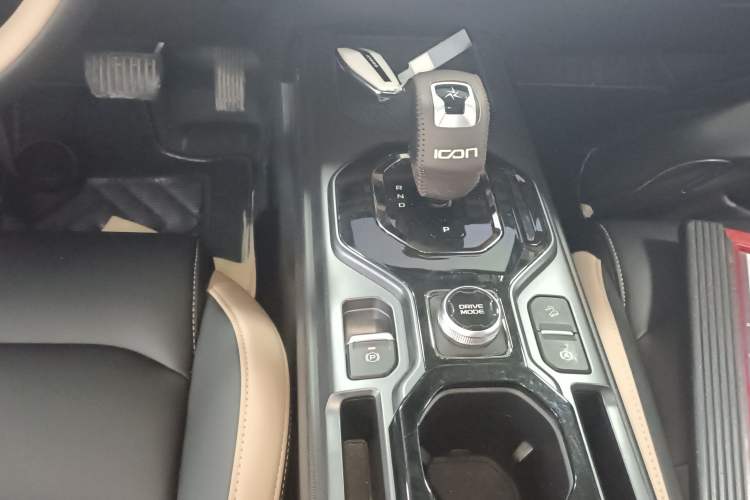 Used Geely Auto icon 2023 1.5TD Chocolate Luxe Edition Gear Lever