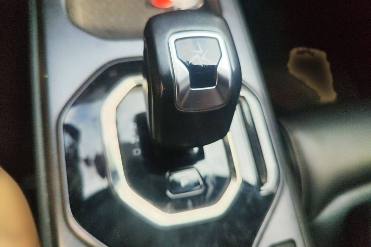 Used Geely Auto icon 2023 1.5TD Chocolate Smoothie Edition Gear Lever