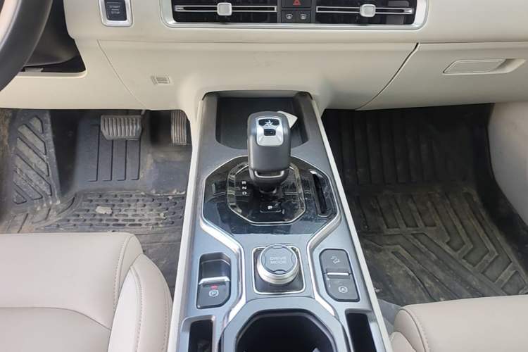 Used Geely Auto icon 2023 1.5TD Chocolate Smoothie Edition Gear Lever