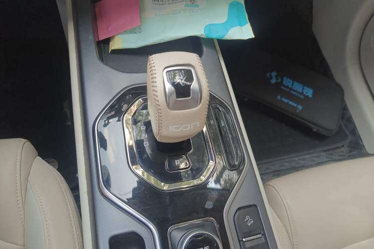 Used Geely Auto icon 2023 1.5TD Chocolate Luxe Edition Gear Lever
