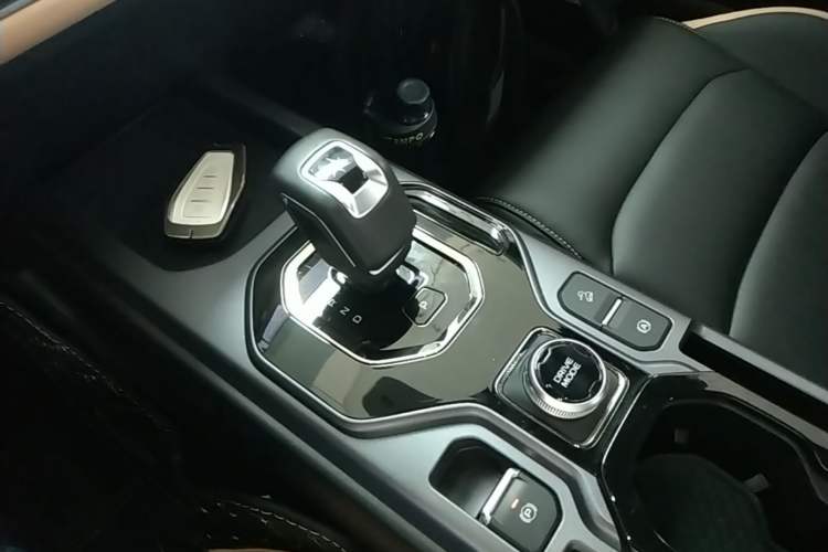 Used Geely Auto icon 2023 1.5TD Chocolate Smoothie Edition Gear Lever
