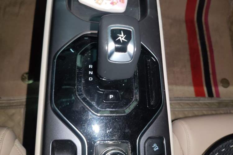 Used Geely Auto icon 2023 1.5TD Chocolate Luxe Edition Gear Lever