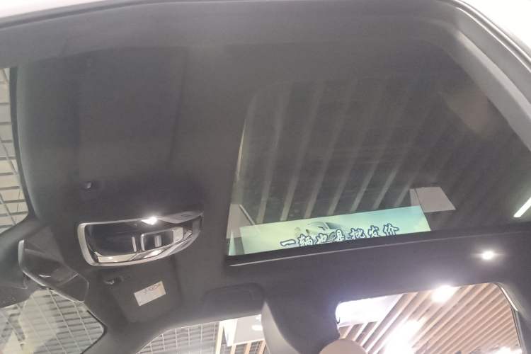 Used Geely Auto icon 2023 1.5TD Chocolate Luxe Edition Headliner