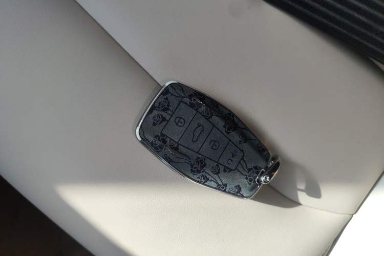 Used Geely Auto icon 2023 1.5TD Chocolate Smoothie Edition Interior 1