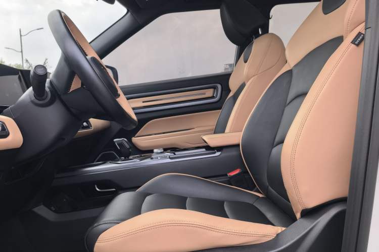 Used Geely Auto icon 2023 1.5TD Chocolate Smoothie Edition Interior 1