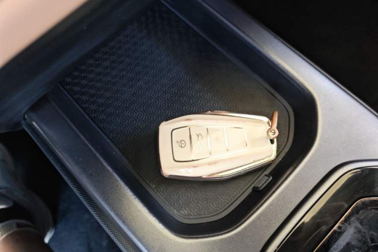 Used Geely Auto icon 2023 1.5TD Chocolate Smoothie Edition Interior 1