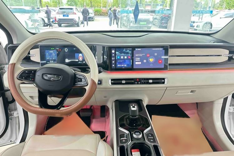 Used Geely Auto icon 2023 1.5TD Chocolate Smoothie Edition Interior 1