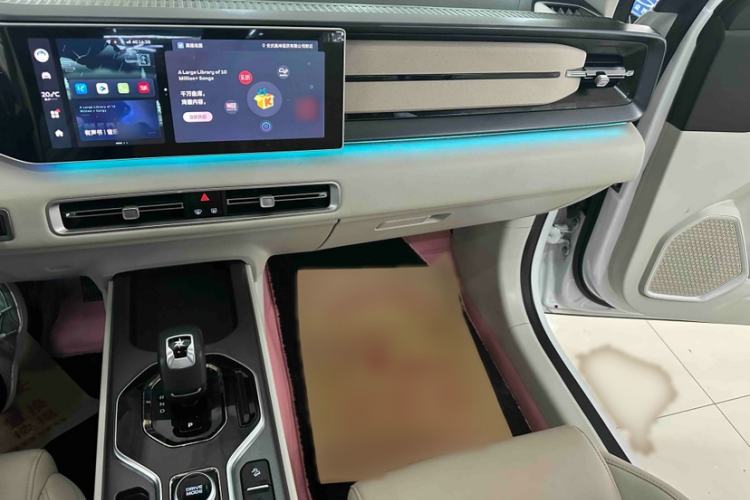 Used Geely Auto icon 2023 1.5TD Chocolate Smoothie Edition Interior 3