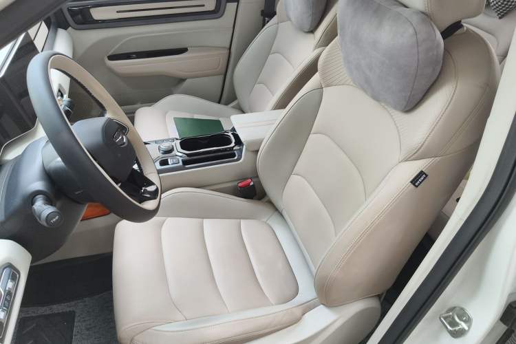 Used Geely Auto icon 2023 1.5TD Chocolate Smoothie Edition Left Front Seat