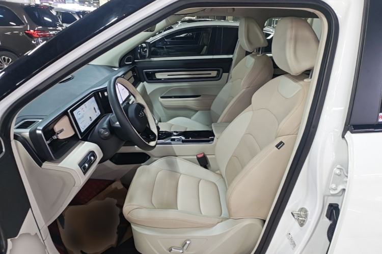 Used Geely Auto icon 2023 1.5TD Chocolate Smoothie Edition Left Front Seat