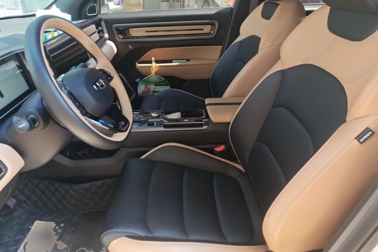 Used Geely Auto icon 2023 1.5TD Chocolate Smoothie Edition Left Front Seat