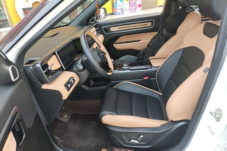 Used Geely Auto icon 2023 1.5TD Chocolate Smoothie Edition Left Front Seat