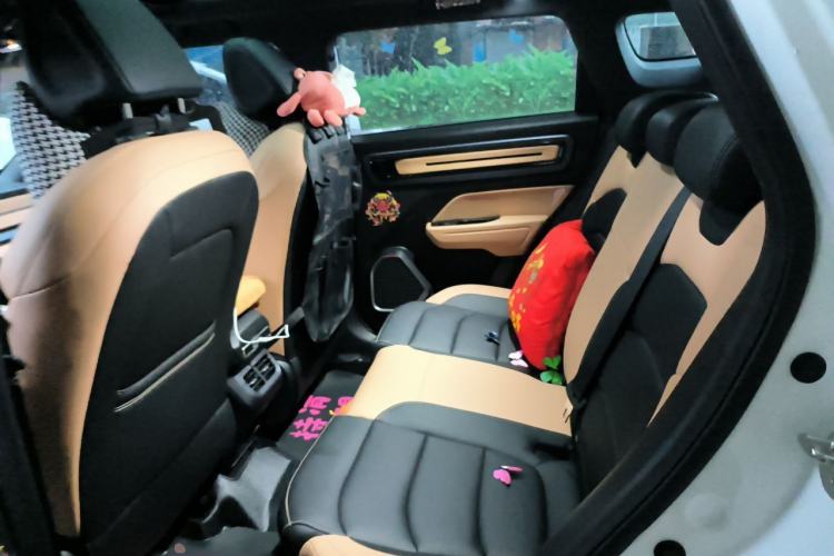 Used Geely Auto icon 2023 1.5TD Chocolate Smoothie Edition Left Rear Seat