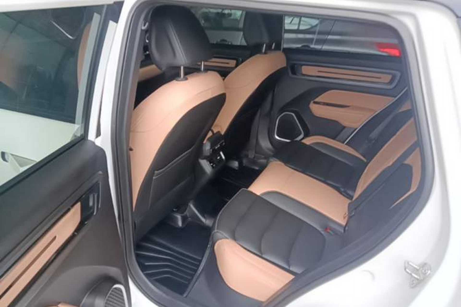 Used Geely Auto icon 2023 1.5TD Chocolate Luxe Edition Left Rear Seat
