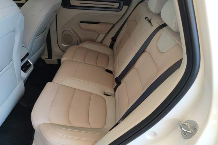 Used Geely Auto icon 2023 1.5TD Chocolate Luxe Edition Left Rear Seat