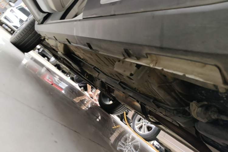 Used Geely Auto icon 2023 1.5TD Chocolate Smoothie Edition Left Side Sill