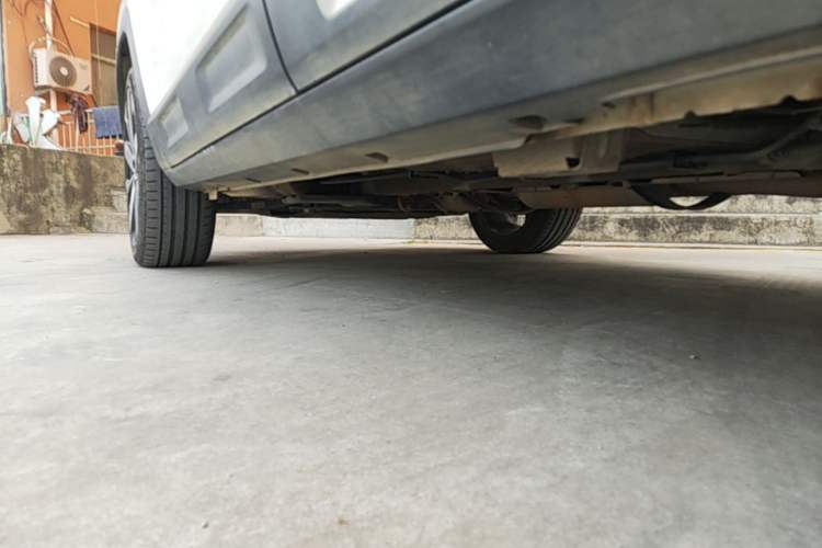 Used Geely Auto icon 2023 1.5TD Chocolate Smoothie Edition Left Side Sill