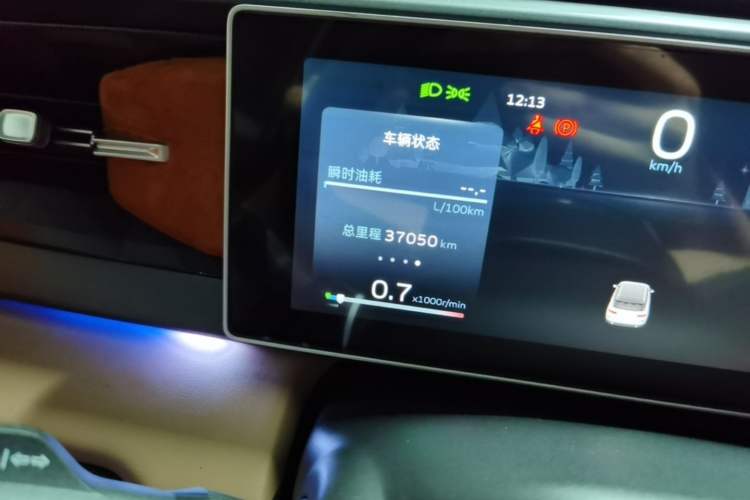 Used Geely Auto icon 2023 1.5TD Chocolate Smoothie Edition Odometer Close Up