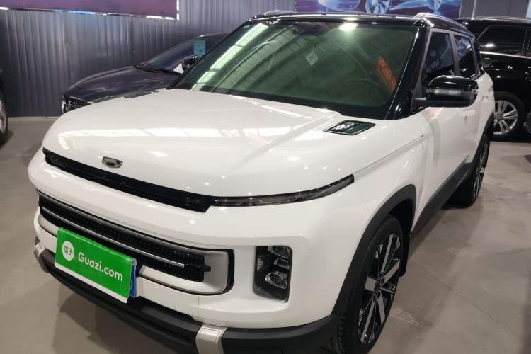 Used Geely Auto icon 2023 1.5TD Chocolate Smoothie Edition Guazi used car, China used car export, Used car for sale, Used Geely Auto cars, Cheapest cars for sale
