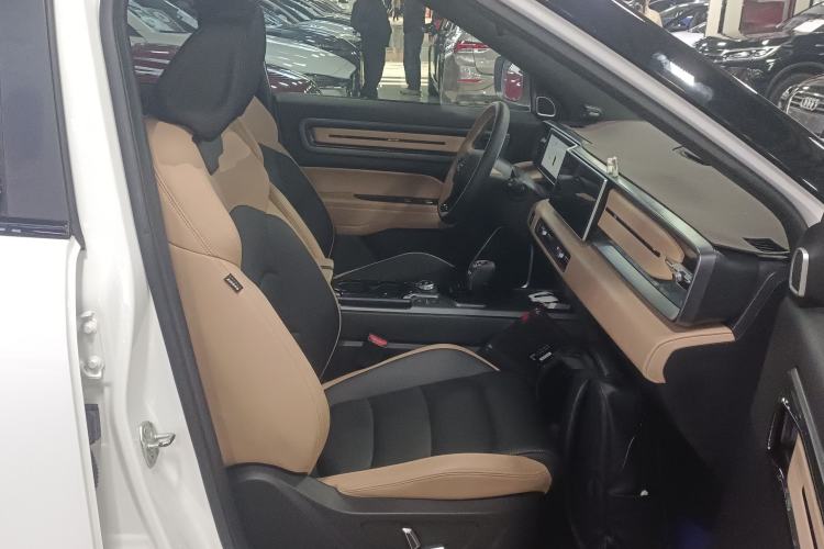 Used Geely Auto icon 2023 1.5TD Chocolate Luxe Edition Right Front Seat