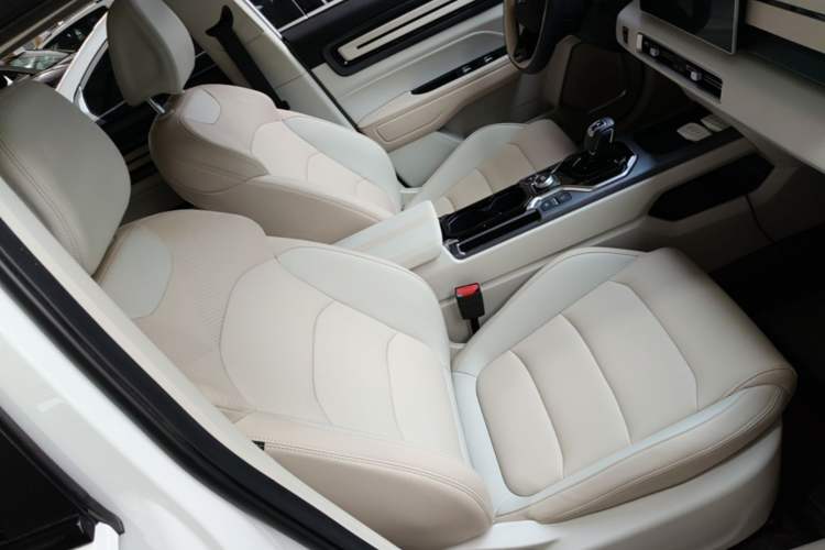 Used Geely Auto icon 2023 1.5TD Chocolate Smoothie Edition Right Front Seat