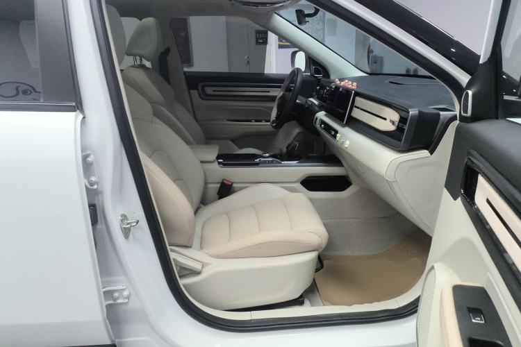 Used Geely Auto icon 2023 1.5TD Chocolate Smoothie Edition Right Front Seat