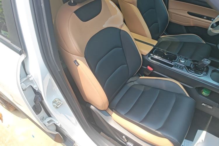 Used Geely Auto icon 2023 1.5TD Chocolate Luxe Edition Right Front Seat