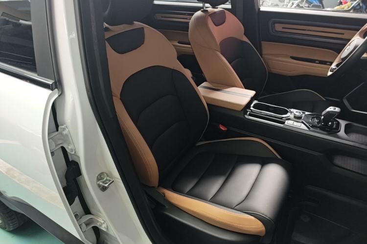 Used Geely Auto icon 2023 1.5TD Chocolate Smoothie Edition Right Front Seat