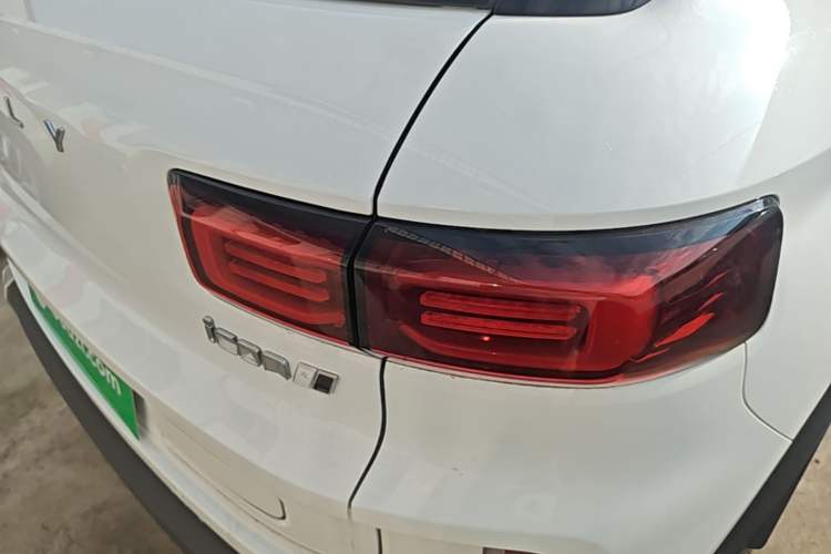 Used Geely Auto icon 2023 1.5TD Chocolate Smoothie Edition Right Rear Taillight