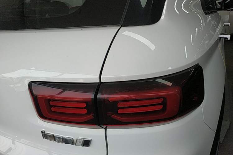 Used Geely Auto icon 2023 1.5TD Chocolate Smoothie Edition Right Rear Taillight