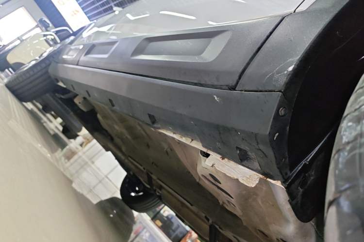 Used Geely Auto icon 2023 1.5TD Chocolate Smoothie Edition Right Side Sill