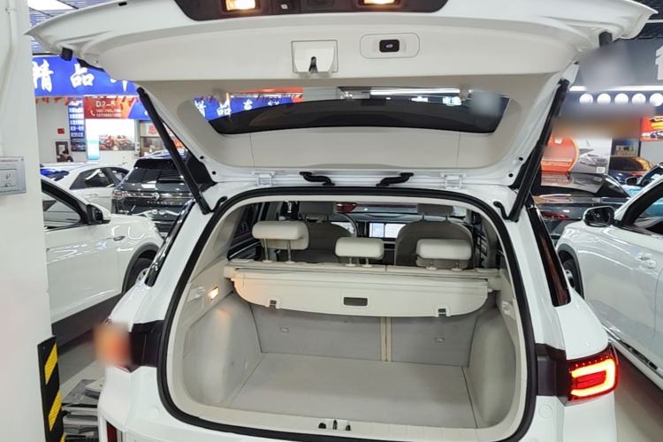 Used Geely Auto icon 2023 1.5TD Star Player Trunk