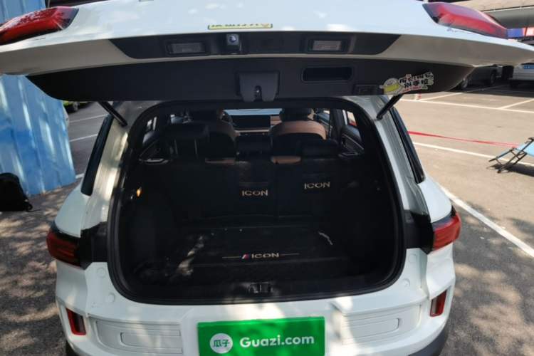 Used Geely Auto icon 2023 1.5TD Chocolate Smoothie Edition Trunk