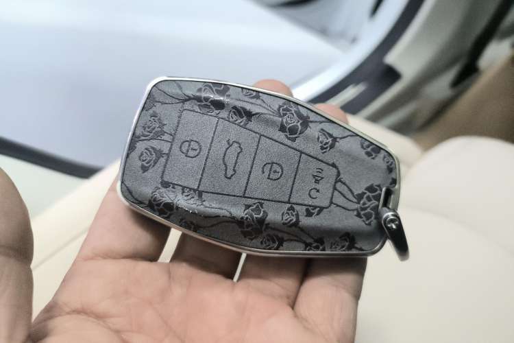 Used Geely Auto icon 2023 1.5TD Chocolate Smoothie Edition Vehicle Key
