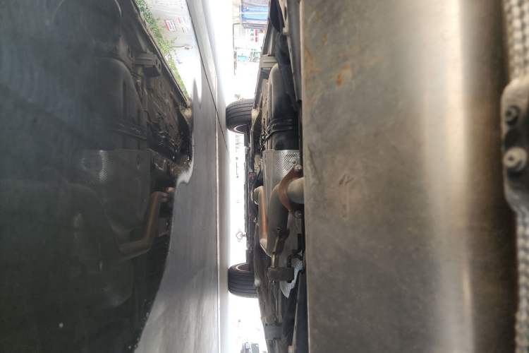 Used Geely Auto icon 2025 Linglong 1.5TD Ruyi Edition Chassis Rear