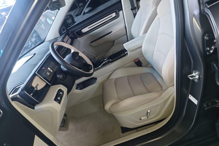 Used Geely Auto icon 2025 Linglong 1.5TD Jinxi Edition Left Front Seat