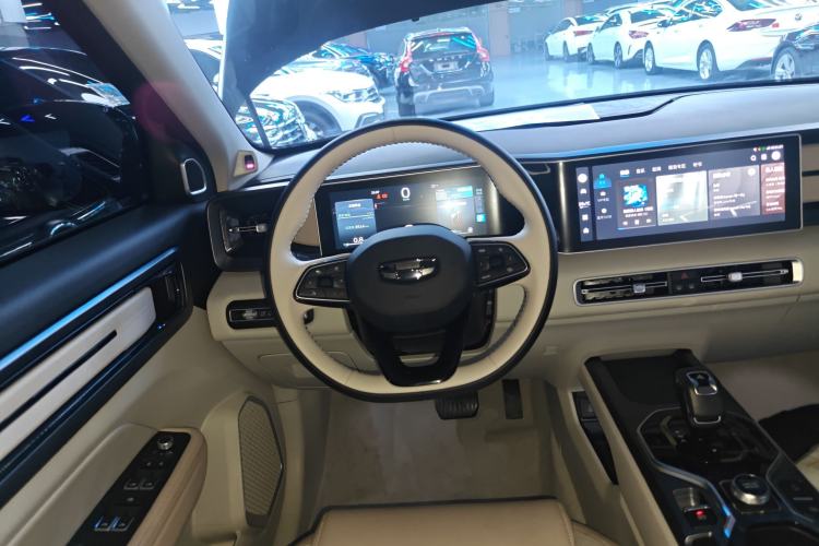 Used Geely Auto icon 2025 Linglong 1.5TD Jinxi Edition Steering Wheel