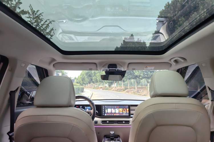 Used Geely Auto icon 2025 Linglong 1.5TD Ruyi Edition Headliner
