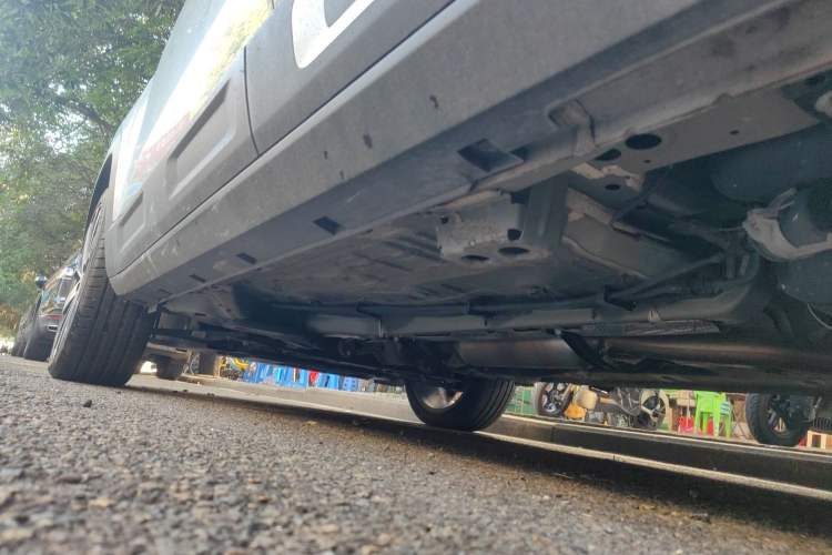 Used Geely Auto icon 2025 Linglong 1.5TD Ruyi Edition Chassis Rear Left
