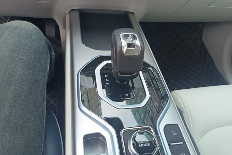 Used Geely Auto icon 2025 Linglong 1.5TD Ruyi Edition Gear Lever