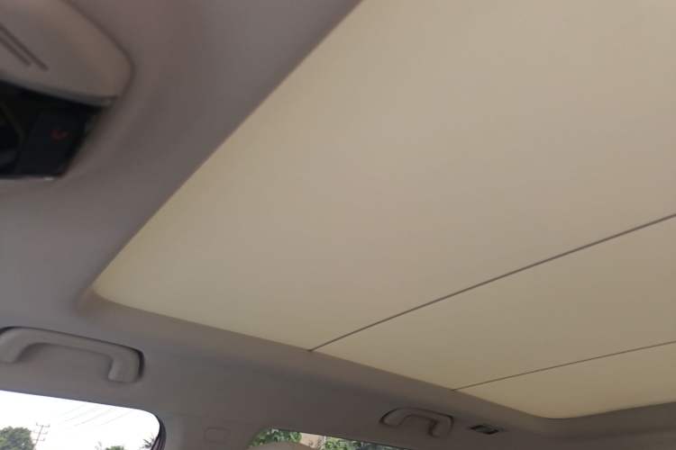 Used Geely Auto icon 2025 Linglong 1.5TD Ruyi Edition Headliner