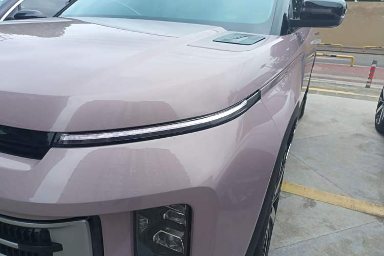 Used Geely Auto icon 2025 Linglong 1.5TD Ruyi Edition Left Front Headlight