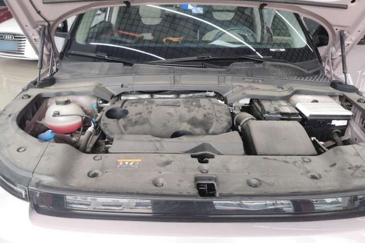Used Geely Auto icon 2025 Linglong 1.5TD Ruyi Edition Engine Bay