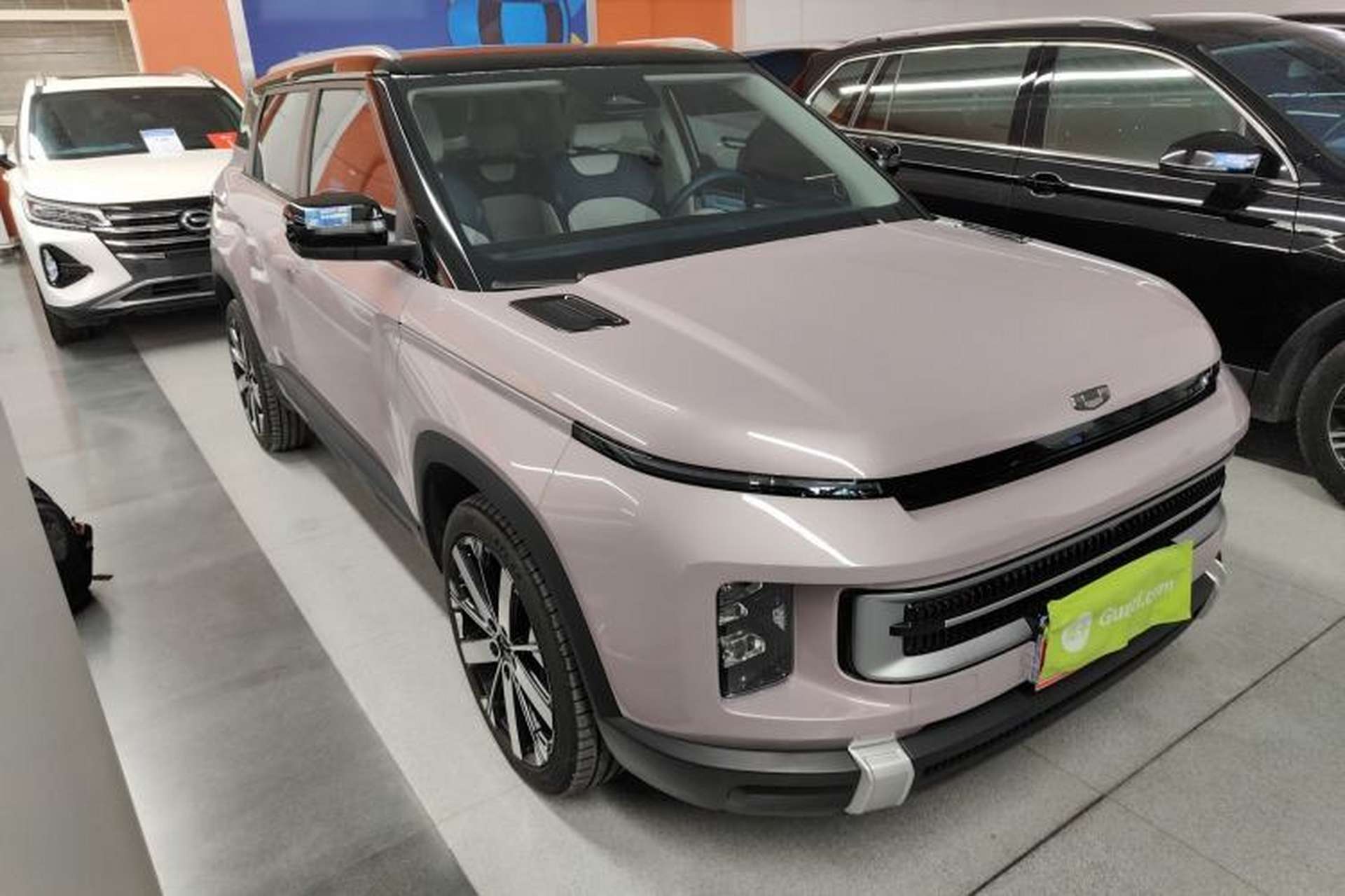 Used Geely Auto icon 2025 Linglong 1.5TD Ruyi Edition Front Right 45 Deg